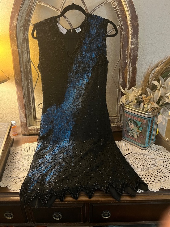 Laurence Kazar Dresses & Skirts - Laurence Kazar Black Sequin Fringe Cocktail Dress